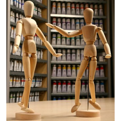 Manekin drewniany